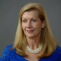 Jill Mackenzie's Instagram, Twitter & Facebook