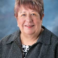 Rita Ledbetter's Instagram, Twitter & Facebook