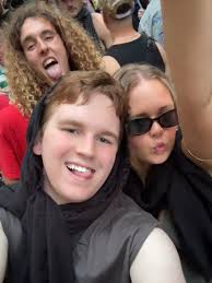 America trip Day 3 DISNEYLAND!!!!!!!!! The star wars area was more then I  ever dreamed of 😍😍😍😍😍