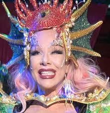 Halloween @thepublicartspace #Neptunesnightmare @projectzero @feralcatpro  @troyhawke @discolourist @aku_ot @niks.nyc @publichotels @vinandomi  @zachtsaints @themusesnyc @grubhubdaddy @jillstuart Thank you so much  @officialdanilohair did my siren hair ...