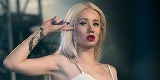 Father stretch my hole pt. Iggy Azalea Is Collaborating With Azealia Banks Even Though She Once Threatened To Kill Her On Twitter