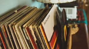 Check out our record aesthetic selection for the very best in unique or. Retro Vinyl Record Wallpapers 4k Hd Retro Vinyl Record Backgrounds On Wallpaperbat