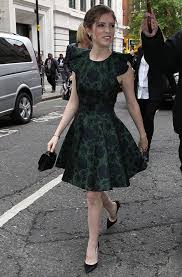 Anna kendrick is an american actress who received a tony nomination for her work in the broadway musical high society in 1998. Anna Kendrick Wearing Darilyn Spotted Choo World Jimmy Choo