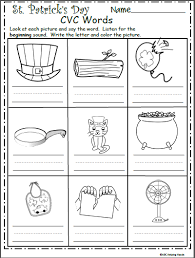St Patrick S Day Cvc Words Worksheet For Kindergarten Madebyteachers Cvc Words Letter Writing Kindergarten Kindergarten Letters