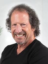 Larry Gaynor's Instagram, Twitter & Facebook