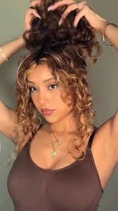 Stephanie Menezes (whosthatsteph)