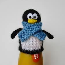 25p from every one sold goes to age uk to keep the elderly warm and well. Ravelry Innocent Big Knit Penguin Hat Pattern By Amanda Berry