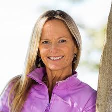 Heidi Richardson's Instagram, Twitter & Facebook