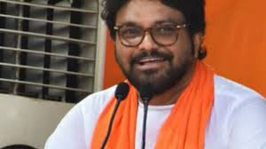 Actor debdut ghosh has debuted in electioneering as cpi(m) candidate here. C0 8lu2k 8ledm