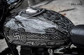 We have already seen so many modifications on classic 350 but a project done by ds design based in chennai is royal enfield classic series is the most popular model of the company in india. Modified Royal Enfield Classic 350 Gets A Subtle Upgrade From Eimor Customs