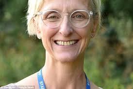 Pupils forced into total SILENCE as Hornchurch school bans talking