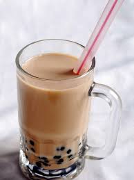 Bubble tea is an interesting beverage that is often made up of black or oolong tea, milk or fruit flavors, a sweetener, and a chewy texture found in taiwanese bubble tea is sort of like a milkshake in that it can take on any flavor you like. Te De Burbujas Wikipedia La Enciclopedia Libre