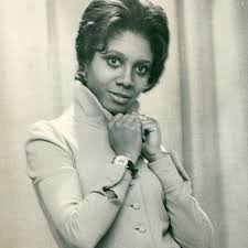 Ayrıca her kategoriden 11 milyonu aşkın yüksek kaliteli video ve video klibi keşfedin. Barbara Blake Hannah The First Black Female Reporter On British Tv Bbc News