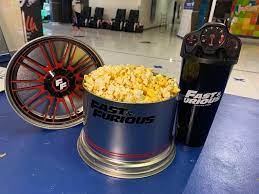Hola amigos aca se ve de maravilla rapido y furioso 9. Cinemovs Palomera Y Vaso Promocional De Rapidos Y Facebook