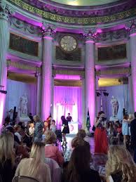City Hall In Dublin S Dame Street The Fabulous Venue For The Press Launch Of The 2015 Dublin Fashion Festival Dublin Fashion Dublin City Festival Fashion