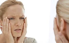 5 dấu hiệu trên gương mặt cảnh báo tim đang yếu đi, cần thăm khám ngay