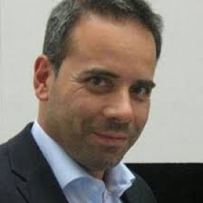 He was born in catalonia in spain. Roberto Martinez Martinezroberto Profil Pinterest