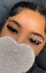 Eva Rosales (evaerlife)