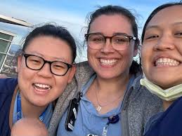 🌟🌟CHIEF FAREWELL🌟🌟 Next we have the incredible Olivia Nolan! ❤️Favorite  memory of residency❤️ One of my favorite memories: watching the sun rise  over a snowy Mt. Hood every morning before rounding! 👩‍⚕️Next