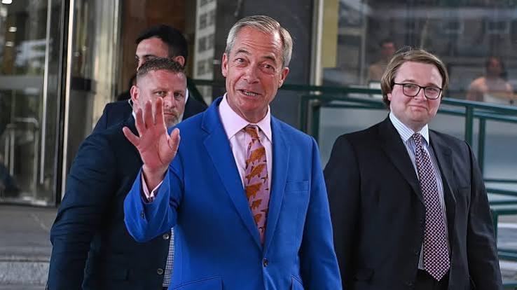 Farage wins UK by-election as €5.8m gift investigation resumes