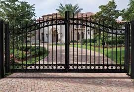 Taking Care Of Wrought Iron Gate Iron Gate Design Wrought Iron Gate Designs Entrance Gates Design