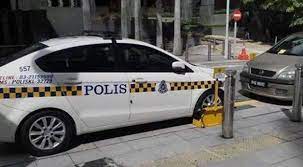 We would like to show you a description here but the site won't allow us. Gambar Kereta Peronda Polis Kena Clamp Ini Buat Netizen Terhibur