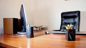 13 aprilie, 18 mai și 17 august. Bugetarii Au Zi LiberÄƒ È™i AstÄƒzi Cum Se RecupereazÄƒ Cele DouÄƒ Zile De MinivacanÈ›Äƒ Date Cadou De Guvern Alba24