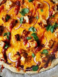 Easy Bbq Chicken Pizza Gluten Free Lexi S Clean Kitchen Bbq Chicken Pizza Easy Bbq Chicken Homemade Bbq Sauce Recipe