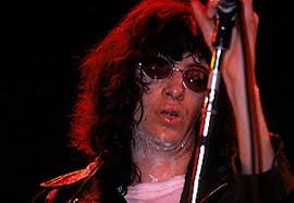 Here Joey suffered from second degree burning wounds, after a humidifier  blew up in his face when he was warming up his vocals. He finished the show  but was a week to