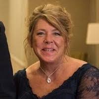 Mary Leaf's Instagram, Twitter & Facebook