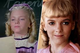 25 Acteurs Qui Ont Grandi Avec Un Role Alison Arngrim Petite Maison Prairie