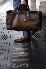 Epingle Par A P Interiors Sur Watchmaker Sac Cuir Homme Sac Voyage Cuir Sac Cuir Vintage