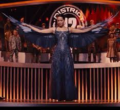 Image Result For Katniss Black Dress Transformation Hunger Games Costume Mockingjay Hunger Games