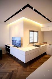 Cuisine Sans Poignee Avec Corniche Lumineuse Et Faux Plafond Design Avec Spots Orientables Encastres Plafond Cuisine Faux Plafond Faux Plafond Cuisine
