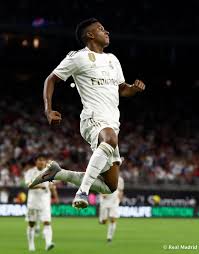 .real madrid muxlislar sayti bo'lib bu sayt orqalik barcha yangiliklarga guvohi bo'lishingiz mumkun , bundan tashqa videolar, real madridga oid rasmlar mavjud. Real Madrid Info On Twitter Pics Rodrygo Celebrates His First Goal For Real Madrid