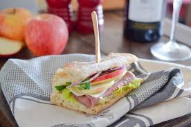 Sandwich Tout Leger Au Rosbif Et A La Pomme Les Pepites De Noisette