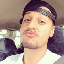 Stream War Goin' On featuring Teddy Rhodes by The Blase' Cafe