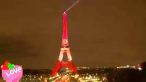 Le tout, en vue des. Tour Eiffel Drapeau Tunisie Solidarite Avec Tunisie Youtube