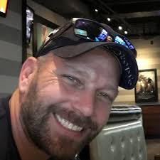 Nếu bạn phải chọn một cái. Nó sẽ hấp dẫn hay thông minh? Bạn phải chọn cái  này hay cái khác, nó sẽ là cái gì?