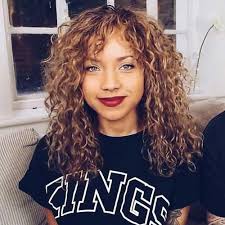 Curly Haircut Kansas City What To Do With Curly Hairstyles Curly Hairstyles Up And Down How To Natural Cu 2020 Dogal Bukleli Sac Kahkul Sac Uzun Kivircik Saclar