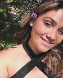 Selina Roberts's Instagram, Twitter & Facebook