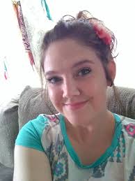 Barry Manilow: "Do I Look Like Taylor Swift With A Bad Hair Day." 😂😆 😂  😆