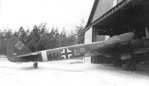 Asisbiz Junkers Ju 88A Stab I.KG30 (4D+LB) Utti Finland 1942-01