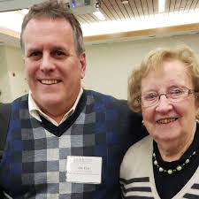 Addiction counselor receives award in Minnesota