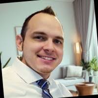 30+ "Derek Masters" profiles