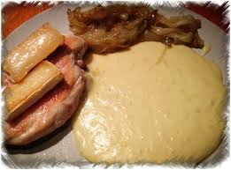 Escalopes De Poulet Au Chevre Endives Braisees Au Miel Accompagnees D Une Puree De Pommes De Terre Au C Escalope De Poulet Puree Pomme De Terre Puree De Pomme