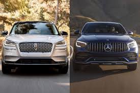 There isn't much open space between the base prices of the roughly $35,000 gla and the $40,000 glc. 2020 Lincoln Corsair Vs 2020 Mercedes Benz Glc Which Is Better Autotrader