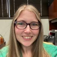 Mandi Elliott's Instagram, Twitter & Facebook