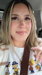 Samantha Swenson's Instagram, Twitter & Facebook