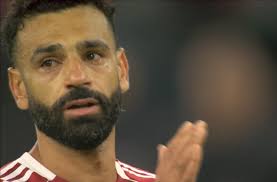 Mo Salah emotional at full-time as Liverpool fans sing Diogo Jota's name. 😢